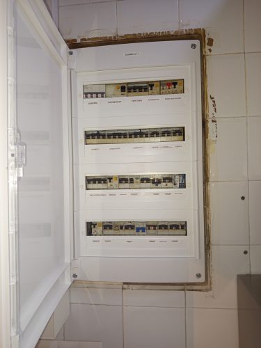Instalación eléctrica completa elevada realizada por ALXELECTRIC